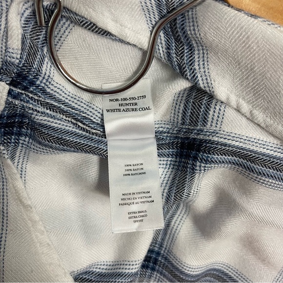 Rails Hunter Button-Up Shirt Women's Size XS White Azure Coal Plaid Flannel Soft - Picture 7 of 7